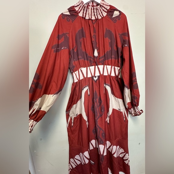 Horse Print Lantern Sleeve NEW - Stunning Fit - Picture 2 of 14